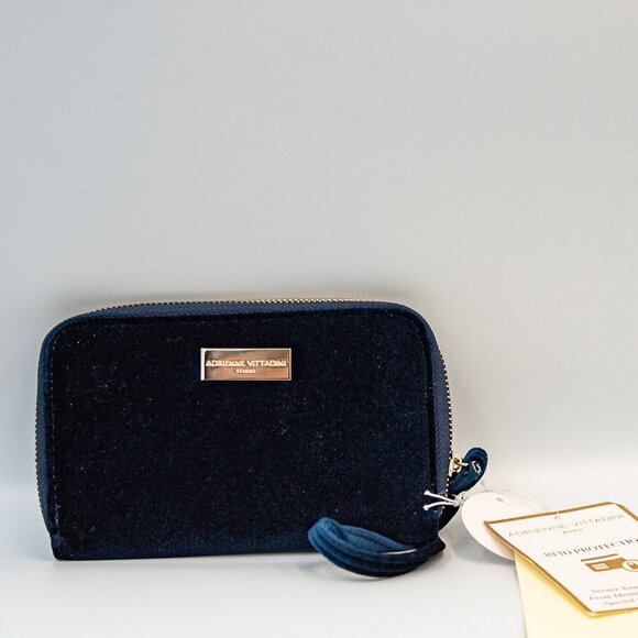 Adrienne Vittadini Studio  navy blue velvet clutch/wristlet wallet - Picture 1 of 1